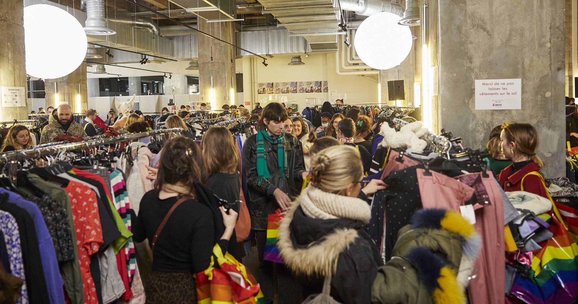 Braderie de la mode de décembre 2022
