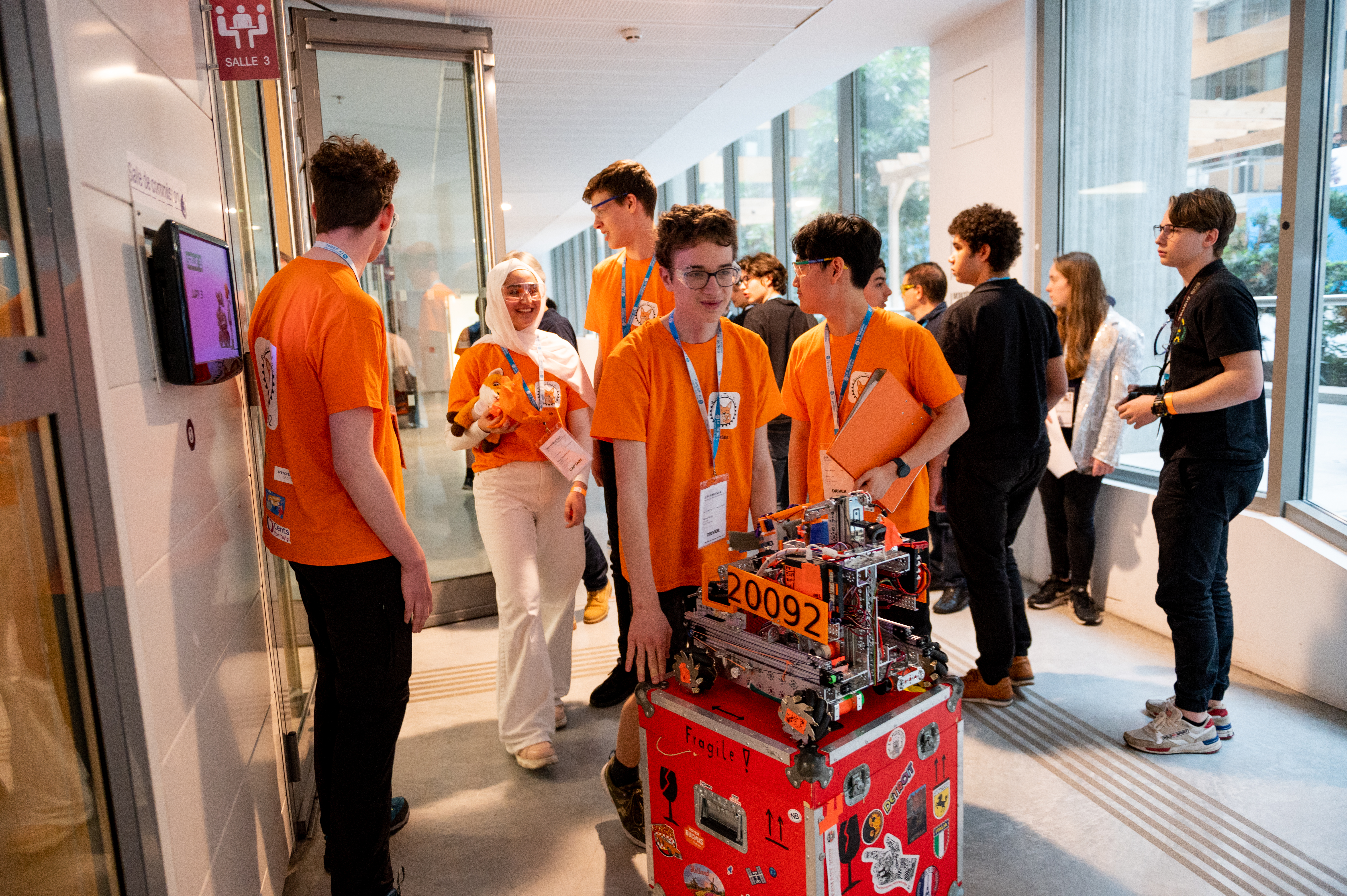 « Notre plus belle récompense est de donner aux jeunes un goût durable pour les sciences et les technologies »