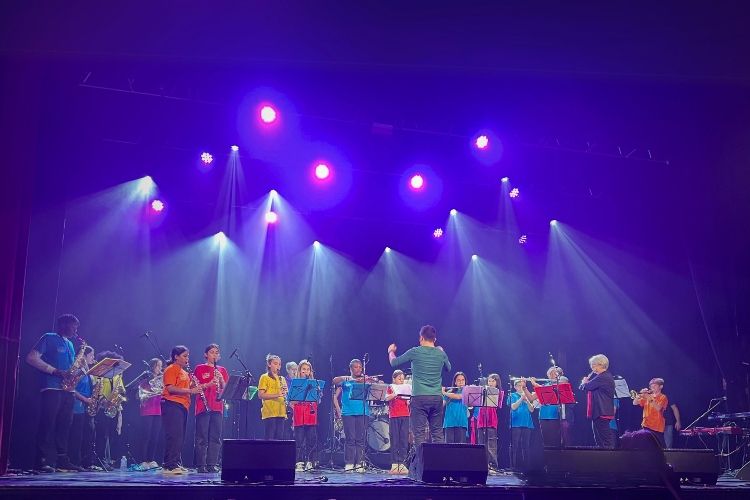 L'orchestre au collège Paul Langevin de Romilly-sur-Seine au Trianon