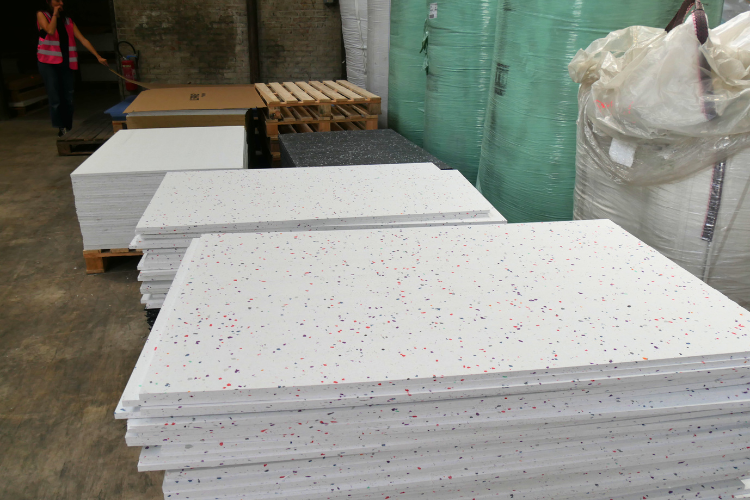 plaques plastique recyclé le Pavé