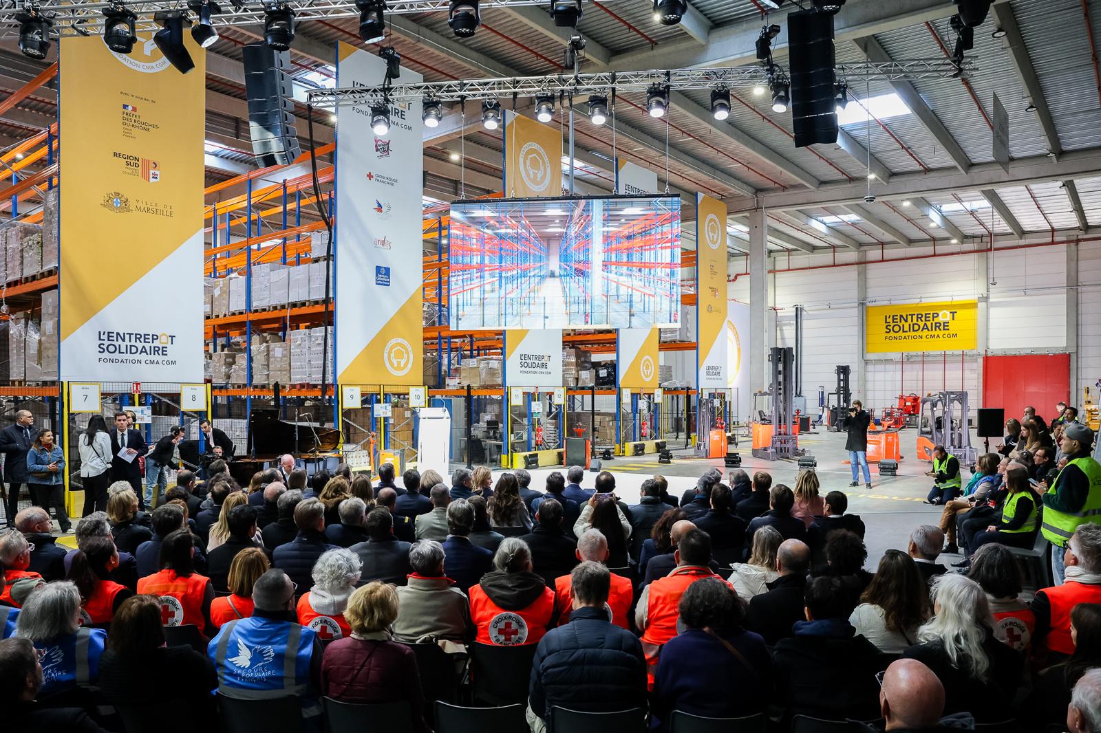 Un projet solidaire d’envergure initié par la Fondation CMA CGM pour 5 associations : les Restos du Coeur, la Croix-Rouge française, le Secours Populaire, ANDES et le Secours Catholique.