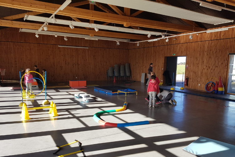 Une activité avec les enfants.