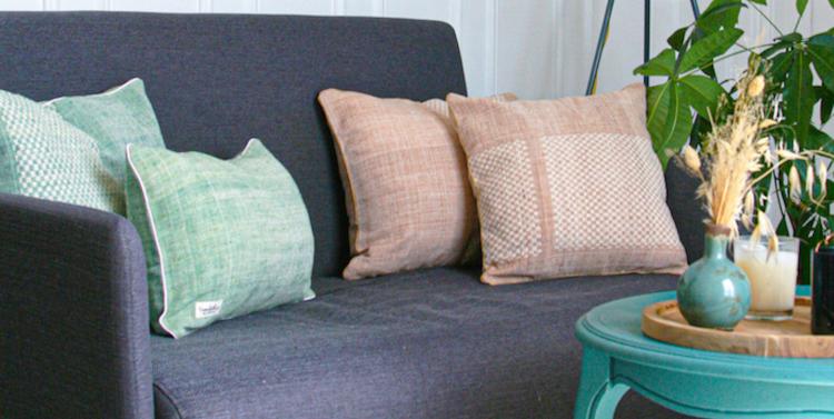Coussin TrendEthics tissés et cousus au Laos