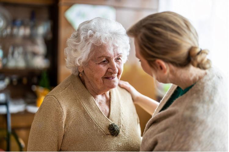 Habitat inclusif pour personnes atteintes de la maladie d’Alzheimer. Crédit : iStock