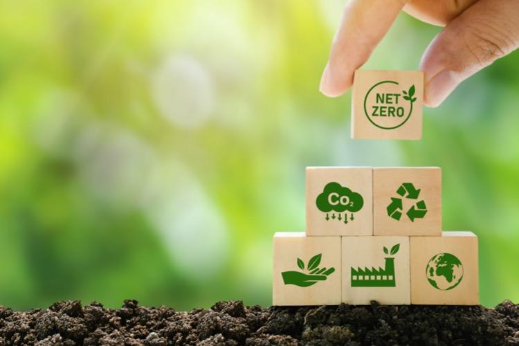 Les entreprises doivent contribuer à l'objectif de zéro émissions nettes d'ici 2050. Crédits : iStock.