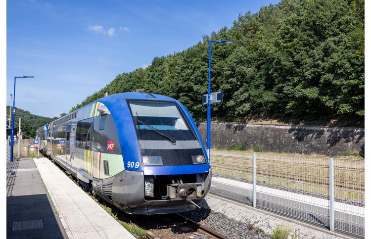 SNCF Réseau est gestionnaire des voies ferroviaires. Crédits : iStock.