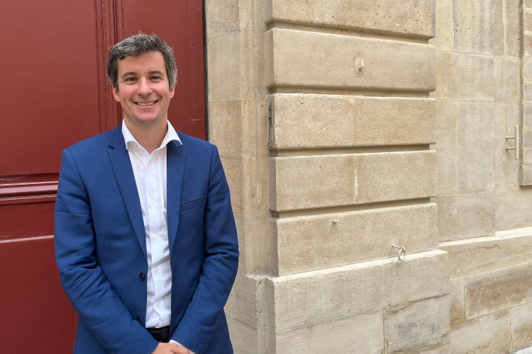 Mathieu Maucort fait le lien entre les différents ministères sur la thématique de la Jeunesse. Crédit : Leticia Farine