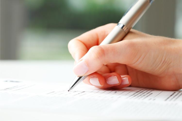 Associations, le Cerfa « reçu aux dons » évolue pour l'exercice 2023 ! - Crédit photo : Szepy par iStock