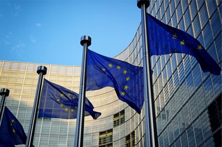 Le texte a été approuvé par le Conseil de l'Union européenne et le Parlement européen. Crédit : iStock.