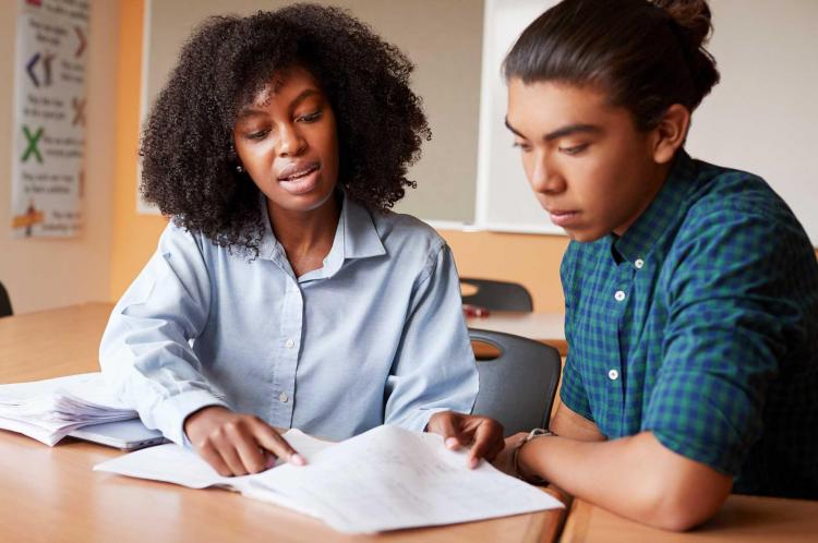 Un jeune et son mentor