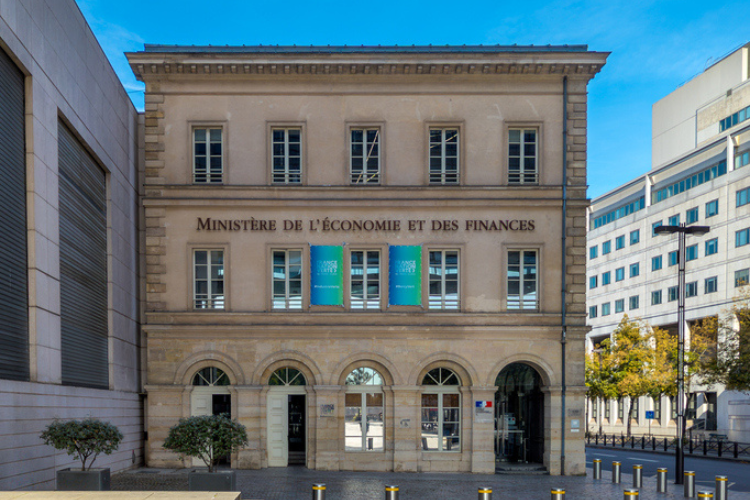L'économie sociale et solidaire est désormais rattachée à Bercy. Crédit : HJBC, iStock.