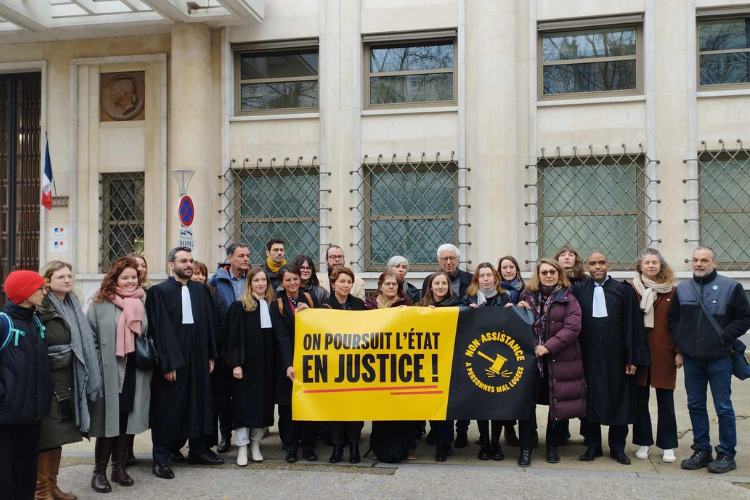 Parmi les requérants, se trouvent notamment France terre d’asile, la Fondation pour le logement des défavorisés (ex-Fondation abbé Pierre), la Ligue des droits de l’homme, le Secours catholique-Caritas France, Habitat et humanisme, Utopia 56, Médecins du monde, ATD Quart-monde et Emmaüs France. Crédit : Elisabeth Crépin-Leblond / Carenews
