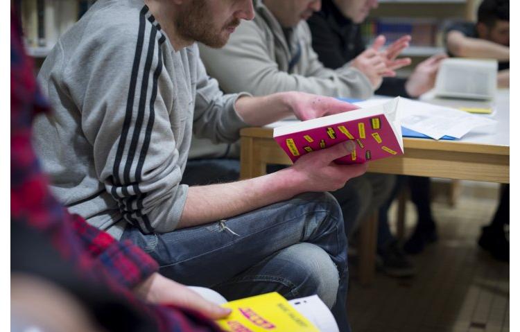 Une émission de radio pour amener la lecture en prison