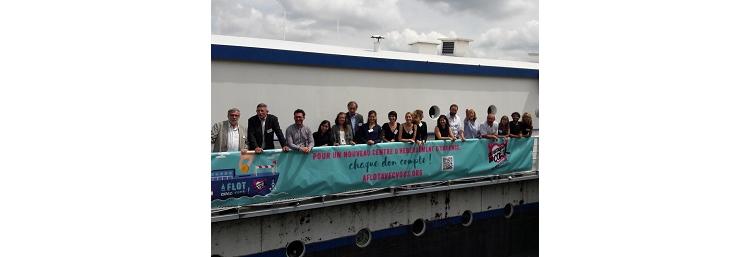 Des moyens et de la compétence pour garder la Péniche du Coeur amarrée