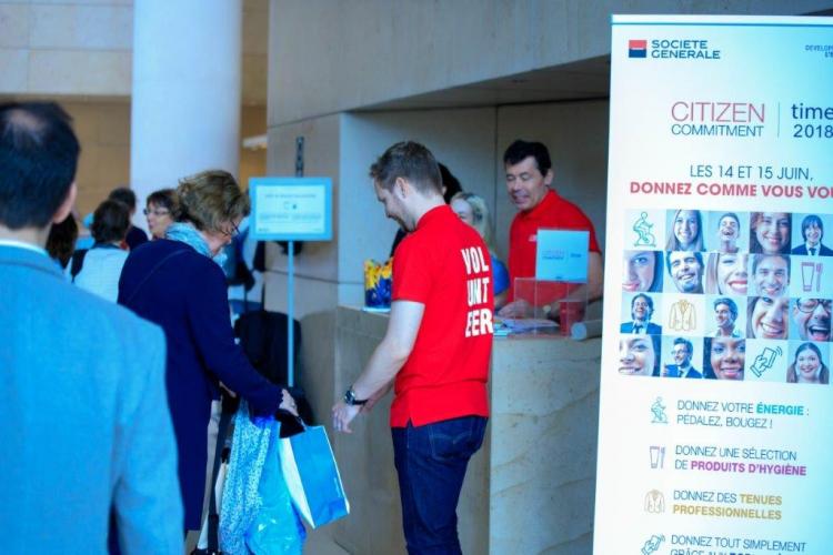 Mobilisation des collaborateurs Société Générale pour La Cravate Solidaire