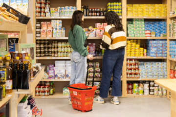 En 2023, les épiceries solidaires ont enregistré une baisse de près d'un tiers des dons d'invendus qui leur sont faits par la grande distribution. Crédit : Andès. 