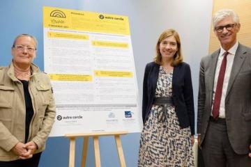De gauche à droite : Catherine Tripon (L’autre Cercle), Marie-Aude Thépaut (CNP Assurances), Stéphane Dedeyan (La Banque Postale). Crédit photo Thomas Raffoux