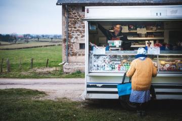 Les Prix Médias et Ruralités récompensent les journalistes qui voient et disent les ruralités. Crédit photo : Florian Salesse, lauréat 2024.