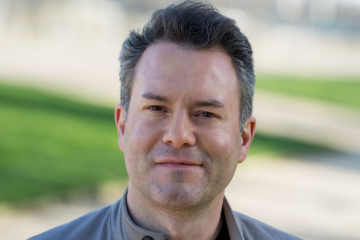 L'économiste Éloi Laurent interviendra sur la coopération dans le cadre des Journées de l'économie autrement, le 29 novembre à 9h45 au Palais des Ducs de Dijon. Crédit : DR. 