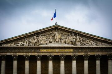 Le projet de loi de finances pour 2025 est discuté en ce moment à l'Assemblée nationale. Crédits : iStock.