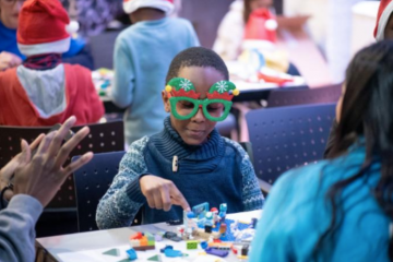 LEGO se mobilise pour faire vivre des fêtes magiques et solidaires aux  enfants avec Dons Solidaires