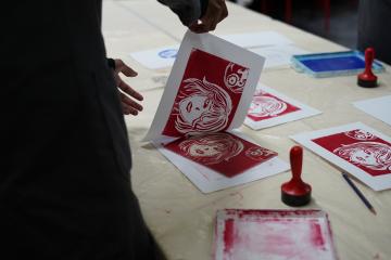 Linogravure au Lycée Maryse Condé de Sarcelles