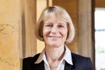 La ministre déléguée chargée de l'économie sociale et solidaire, Véronique Louwagie. Crédits : Assemblée nationale.