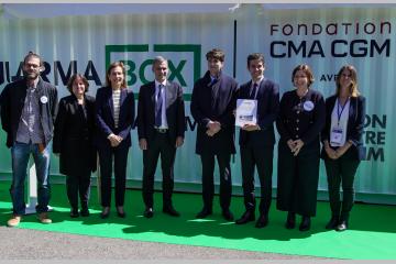 La PharmaBox de la Fondation CMA CGM exposée au Forum Europe Afrique à Marseille