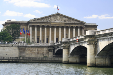 Budget 2026 : des associations dénoncent des « amendements bâillons » menaçant leur « liberté d’action » et leur « survie financière » 