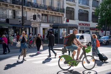 La Fondation VINCI Autoroutes dévoile les résultats de la 5e édition de son enquête européenne sur le partage de la route.