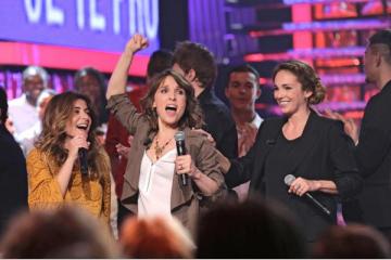 [STAR SYSTEM] Contre le cancer en chanson sur France 2 avec Julie Zenatti
