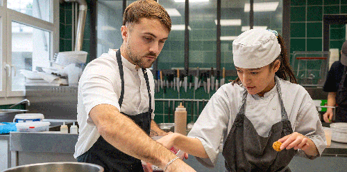 Avec L'envolée, association soutenue par la Fondation Orange