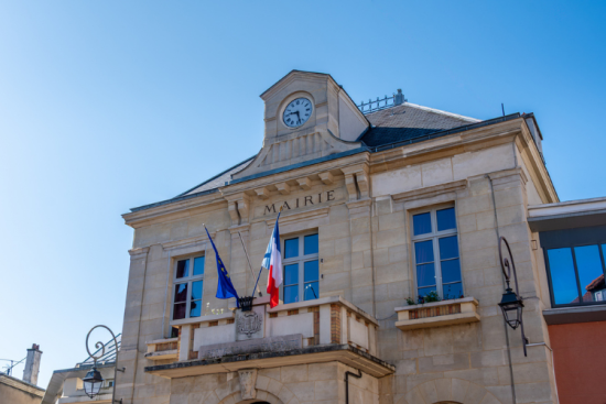 La plupart des rappels à l'ordre ou sanctions cités dans le rapport se font à l'échelle locale. Crédit : iStock.