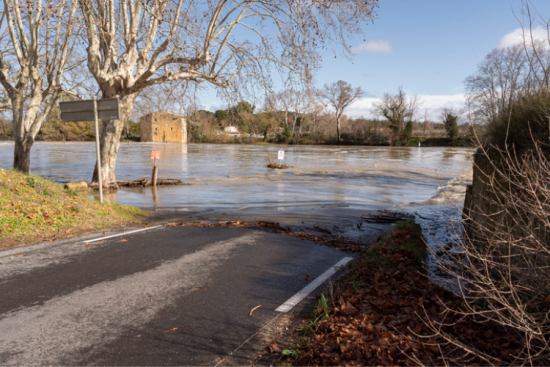Selon l'Organisation météorologique mondiale, le nombre de catastrophes météorologiques annuelles a quintuplé au cours des cinquante dernières années. Crédit : iStock / Diane EDORH