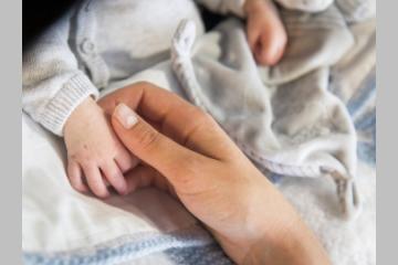 "Parlons parentalité" : une nouvelle capsule pour appréhender la place des parents en milieu hospitalier